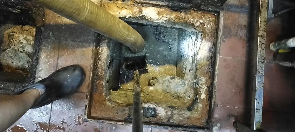南开污水池清理一般都有毒气，怎么预防中毒呢？